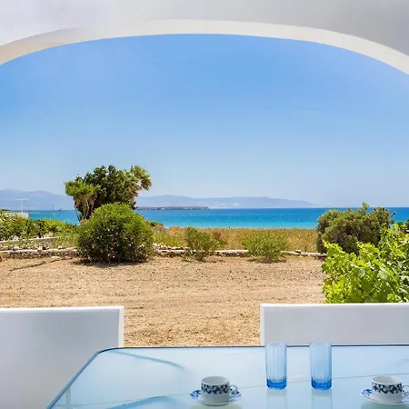Zeta Chrisi Akti (Paros)