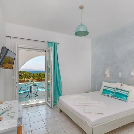 Zeta Chrisi Akti (Paros)