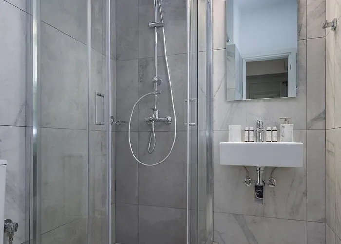 Zeta * Chrisi Akti (Paros)